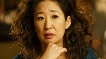 Sandra Oh poluje na morderczynię. 