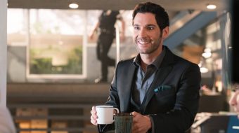 Tom Ellis wrzucił uroczy filmik z planu 5. sezonu 