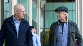 Michael Douglas i Alan Arkin wracają w zwiastunie 2. sezonu 