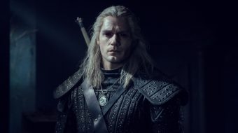 Henry Cavill pokrywał się kurzem i tarzał w kałużach. Wszystko po to, żeby Geralt wyglądał wiarygodnie