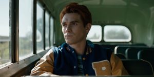 riverdale kj apa czuje się jak więzień