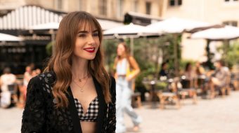 Lily Collins zdradza sekret grzywki z 3. sezonu 