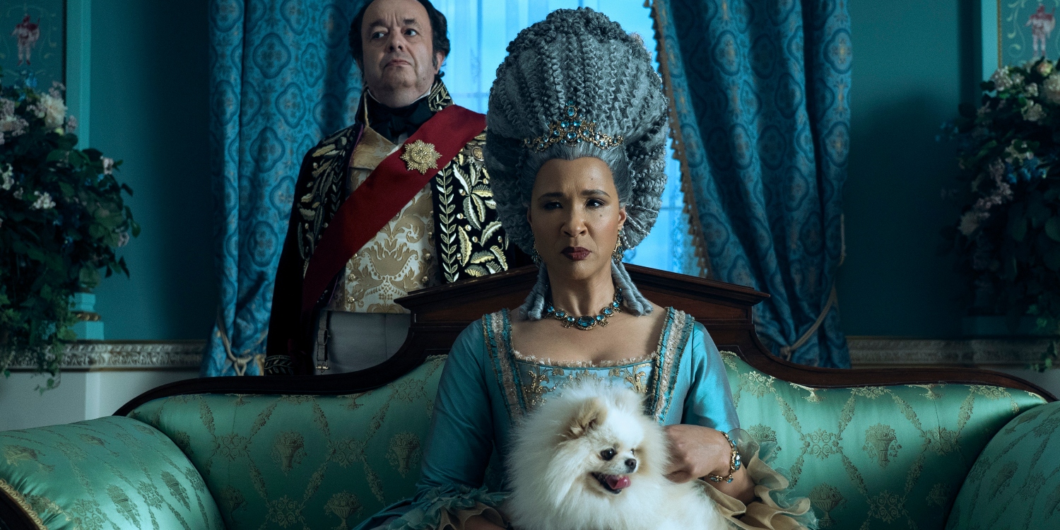 Jak bardzo prequel różni się od "Bridgertonów"? Gwiazdy "Królowej Charlotty" opowiadają o serialu