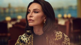 Calista Flockhart jako Lee Radziwill w "Feud" (Fot. FX)