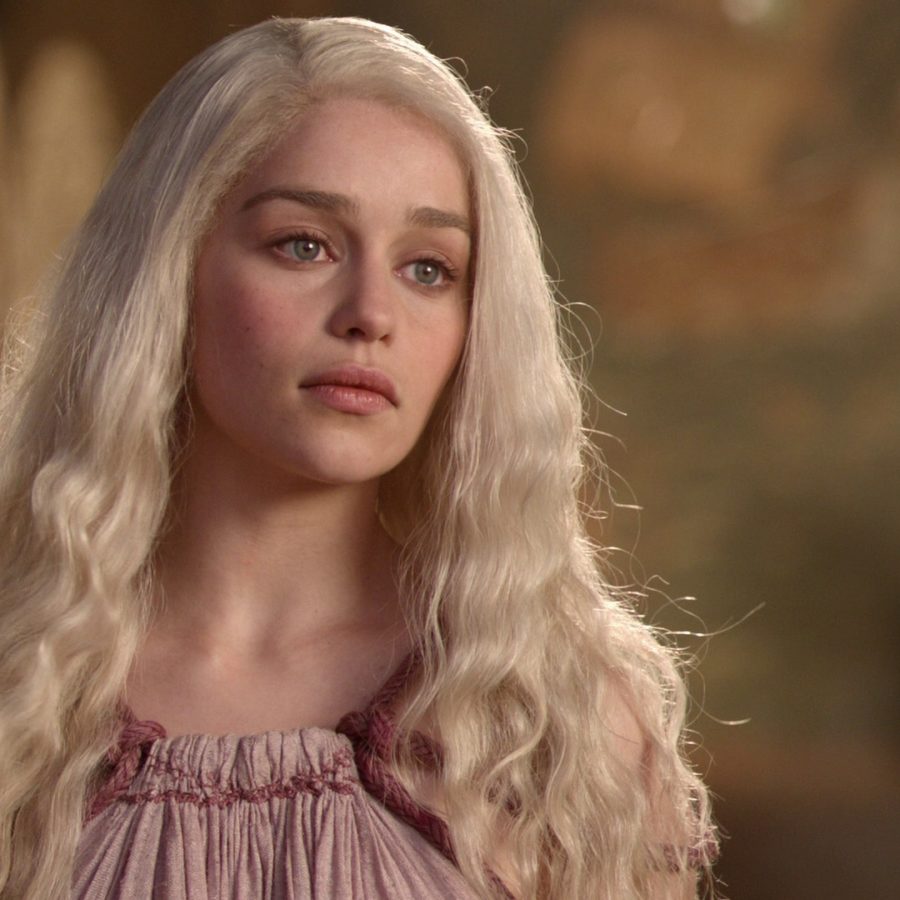 emilia clarke udar gra o tron sezon 1