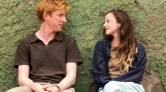 Andrea Riseborough i Domhnall Gleeson romansują jako 