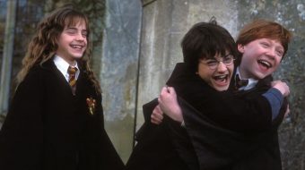 Kto napisze scenariusz do serialu o Harrym Potterze? Wśród chętnych producentka 