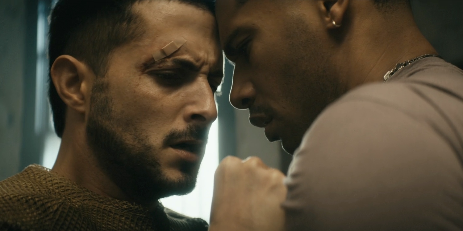 4. sezon "The Boys" poruszył kwestię seksualności Frenchiego. Wskazówki były w serialu już wcześniej