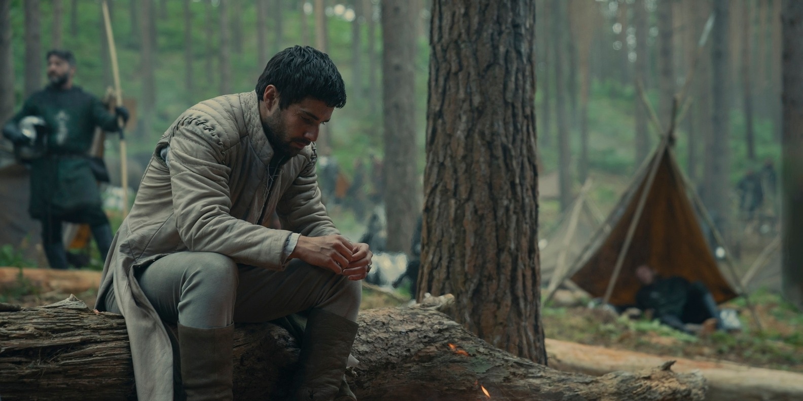 Criston Cole z "Rodu smoka" to… nasz nowy Jaime Lannister? Showrunner komentuje jego przemianę