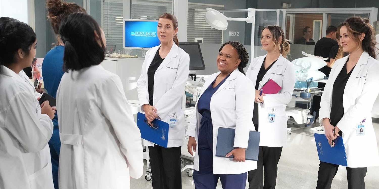 Co w październiku na Disney+? "Chirurdzy", "9-1-1", nowe seriale Ryana Murphy’ego i inne premiery