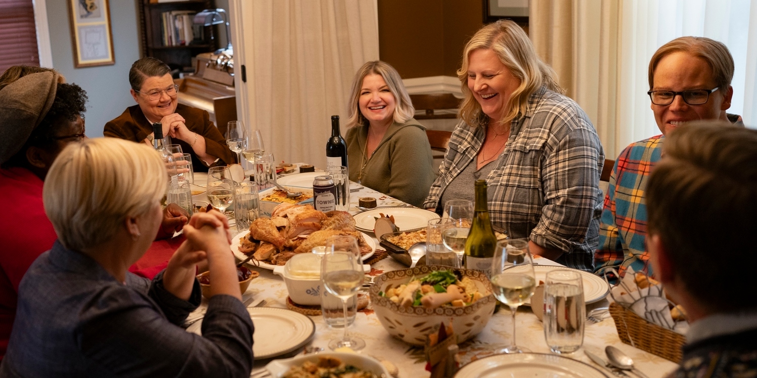 Serial "Ktoś, gdzieś" na nowo definiuje ideę rodziny. "Mieszkałyśmy ze sobą 10 lat" – mówią nam gwiazdy