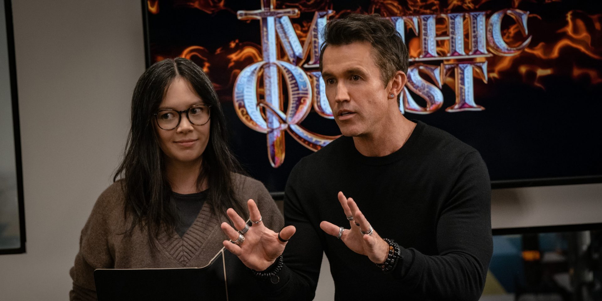 "Mythic Quest" wreszcie powraca. Jest data premiery 4. sezonu i niespodzianka dla fanów – będzie spin-off