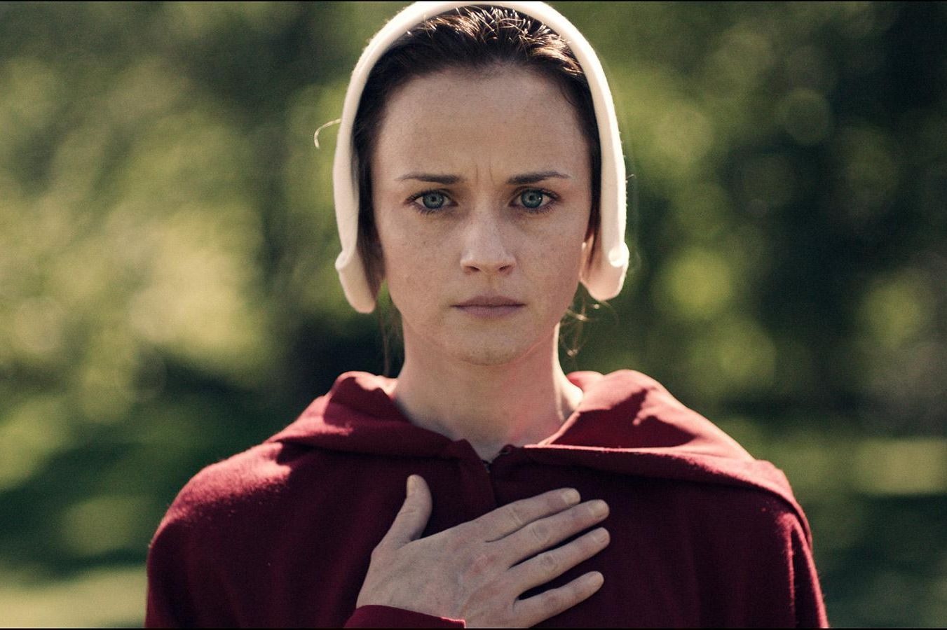 opowieść podręcznej alexis bledel komentarz odejście