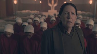 'Testamenty' – ta postać z 'Opowieści podręcznej' wróci w spin-offie. Showrunner mówi, jak się zmieni