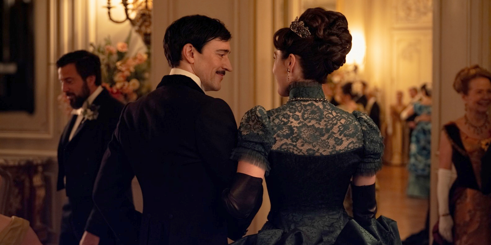 Wiemy, co wydarzy się w 4. sezonie "Pozłacanego wieku". Te nazwiska wzmocnią obsadę nowej serii