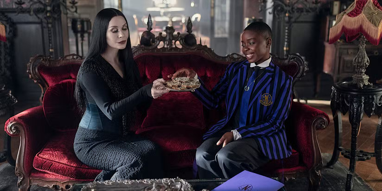 W 2. sezonie "Wednesday" wraca obrzydliwa tradycja rodziny Addamsów. Skąd ten szczególny gust?