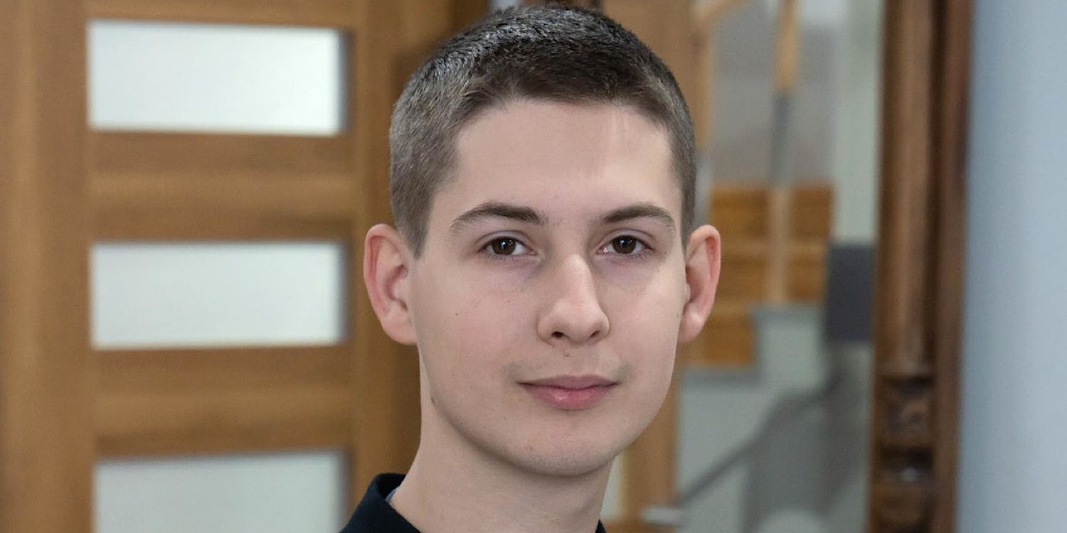 Po dekadzie w "Klanie" gwiazdor zszedł pod ziemię. Do telenoweli nie wróci – nie zgadniecie, co robi teraz