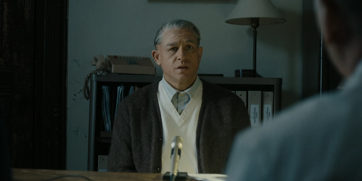 Czy Ed Gein pomógł złapać Teda Bundy’ego? Wyjaśniamy ten wątek w 3. sezonie serialu "Potwór"