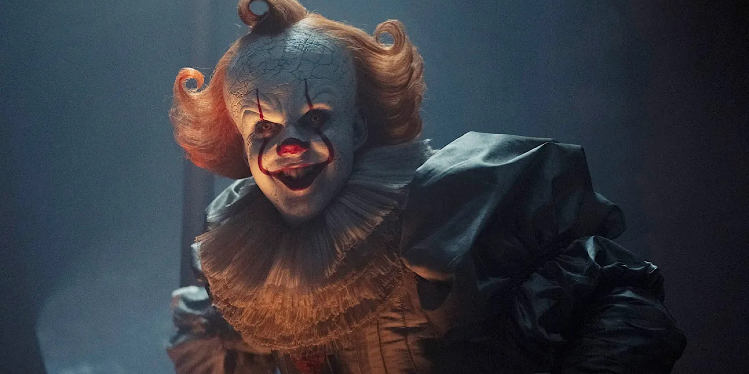 "To: Witajcie w Derry" nie potrzebuje Pennywise’a. Ten koszmar napisało samo życie – mówi nam aktor