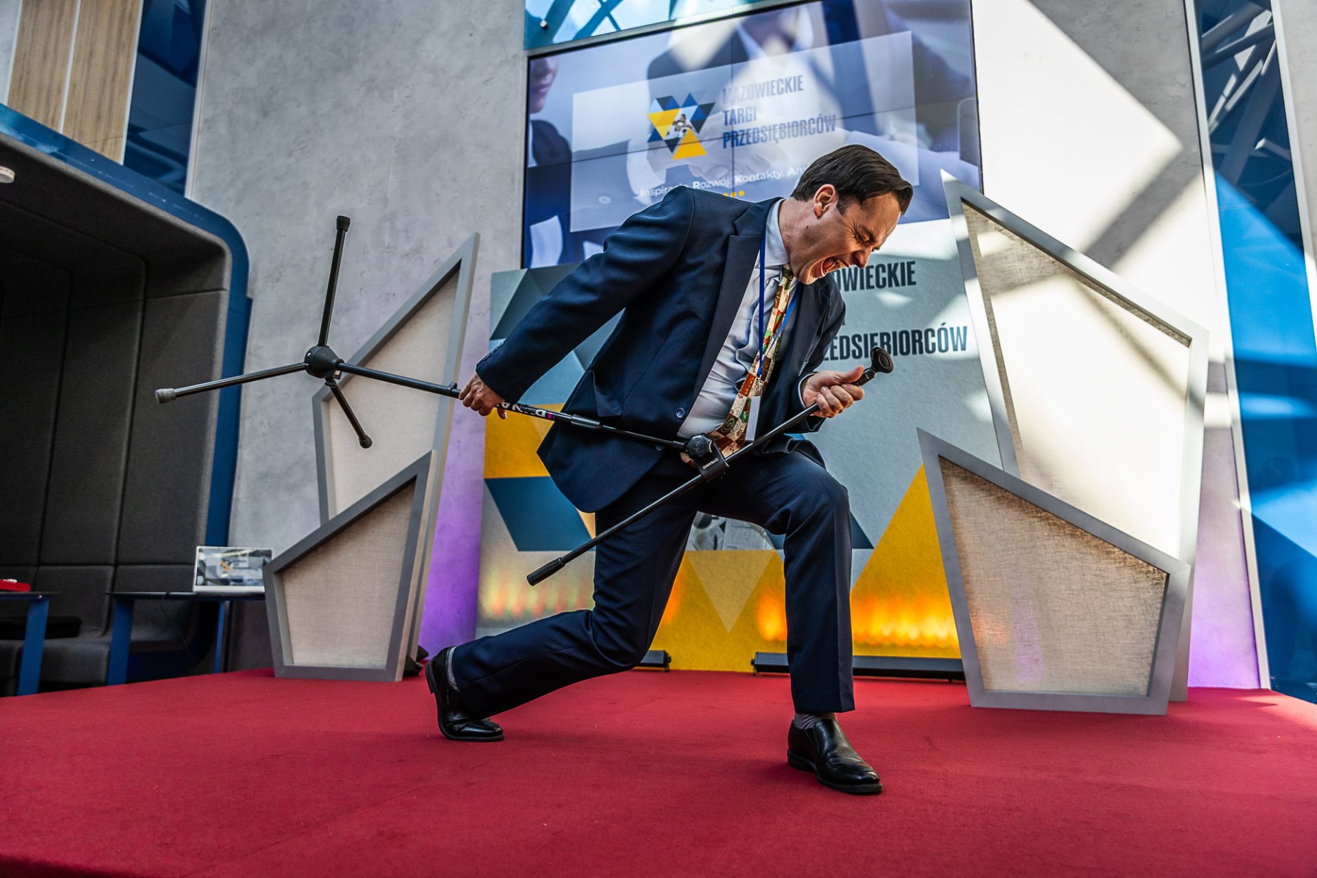 "The Office PL" wraca z 5. sezonem, a my sprawdzamy, czy serial wciąż bawi do łez – recenzja