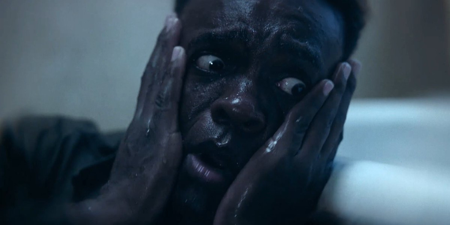 "To: Witajcie w Derry" – wyjaśniamy zakończenie 5. odcinka. O co chodzi z pudełkiem Dicka Halloranna?