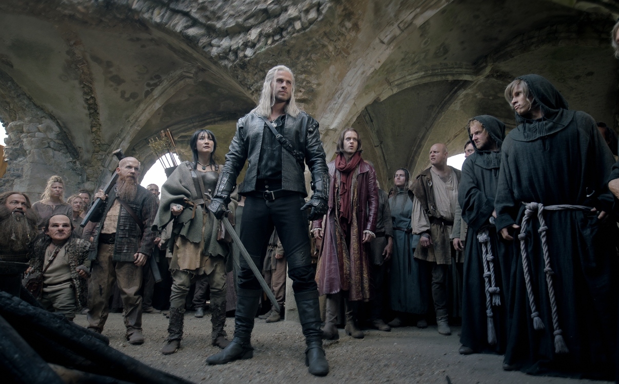 "Wiedźmin" – Liam Hemsworth nie zapomni tego wyzwania. Gwiazdor przyznaje, iż był wyczerpany