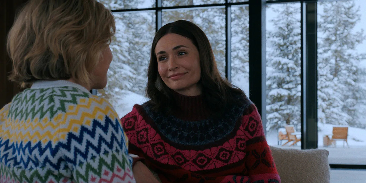 Koszmarny twist z serialu "Pluribus" był sugerowany na samym początku. Wychwyciliście ten fragment?