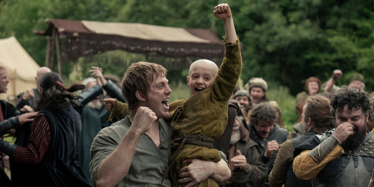 "Rycerz Siedmiu Królestw" – tak wyglądała wizyta George’a R.R. Martina na planie. Świetna zapowiedź