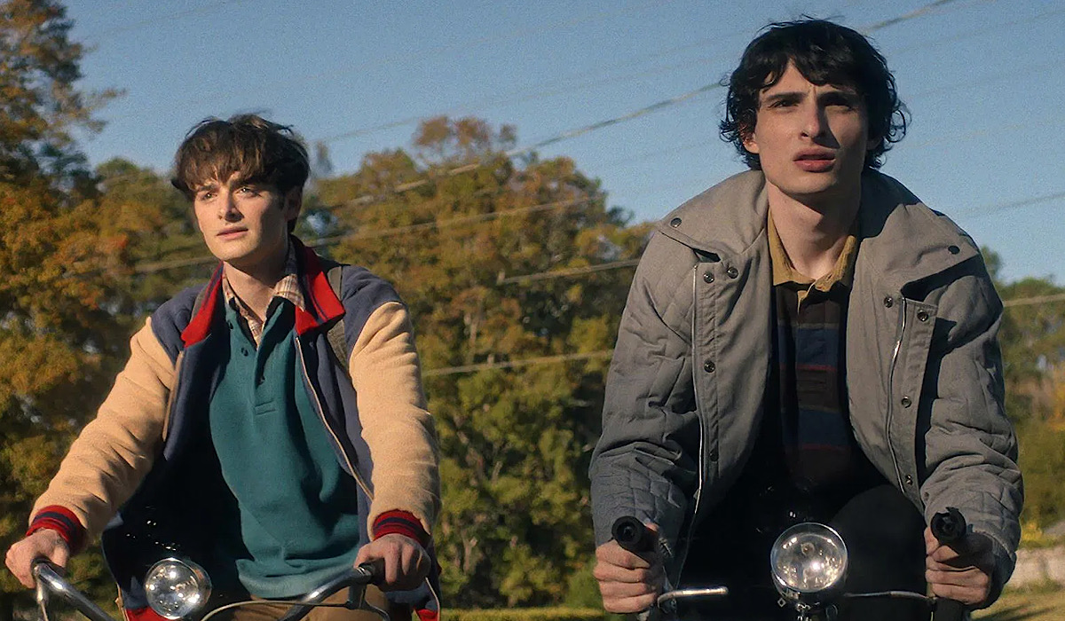 Fani "Stranger Things" przez cały czas wierzą, iż ta dwójka będzie razem. Oto co ma wskazywać na ich romans