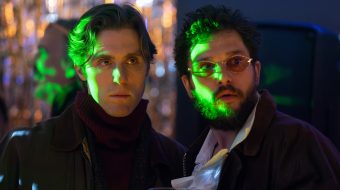 Netflix każe powtarzać trzy razy dialogi w serialach. A twórcy hitu HBO: odłóżcie telefony, włączcie mózgi