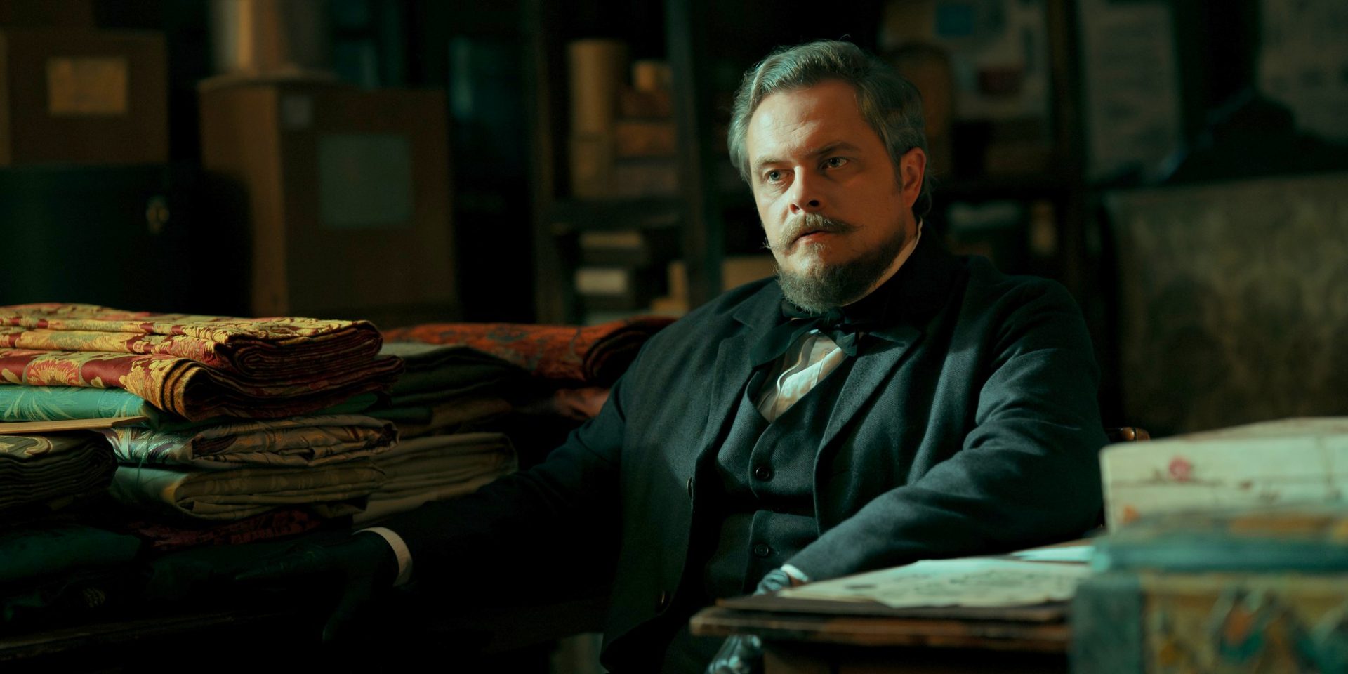 Netflix odsłania kolejne tajemnice "Lalki". Rzućcie okiem na te piękne kadry – kto jeszcze w obsadzie?