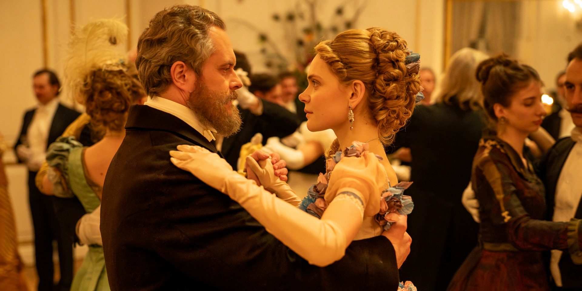 Widzowie Netfliksa już wyżywają się na "Lalce" – oto skąd te nerwy. Nowi Wokulski i Łęcka zbyt edgy?