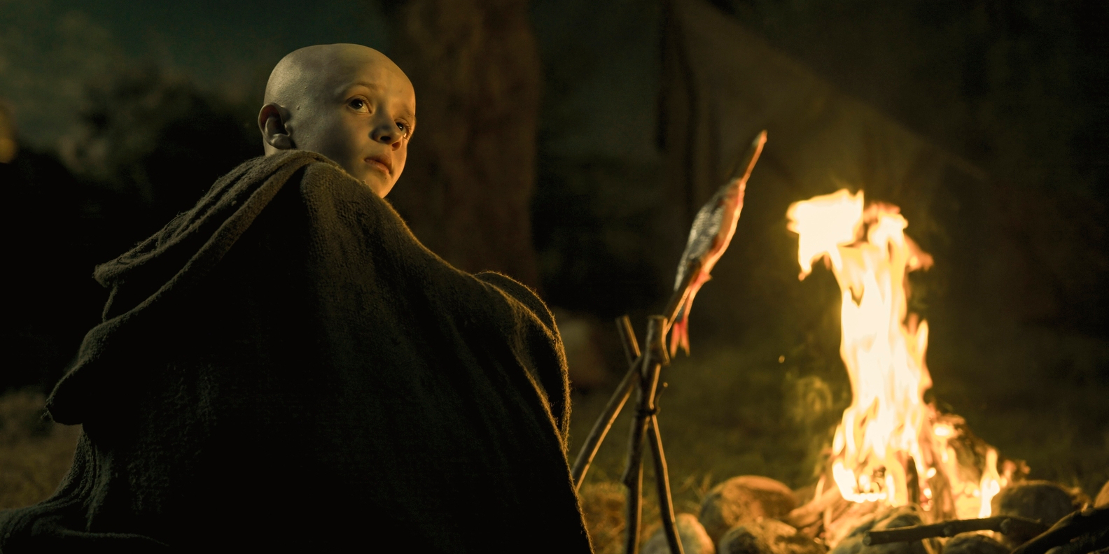 Tak, Jajo pojawił się w "Grze o tron". Pamiętacie tę scenę z giermkiem "Rycerza Siedmiu Królestw"?