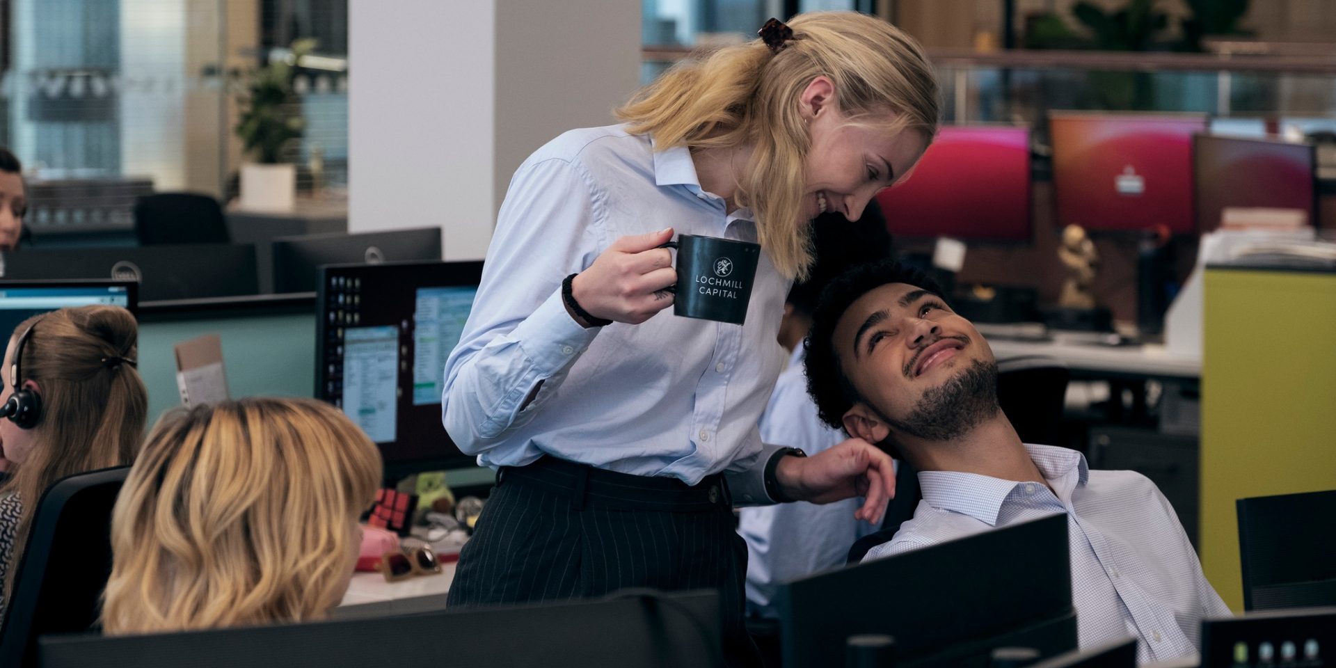 "Skok" – czemu tak naprawdę oni to robią? Sophie Turner wyjaśnia, o co chodzi w serialu Prime Video