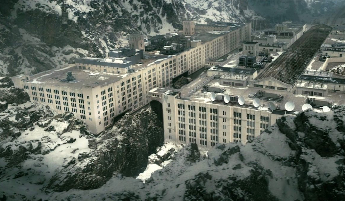 "Fallout" – czym jest Enklawa? Oto co trzeba wiedzieć o tajemniczej frakcji z 2. sezonu serialu