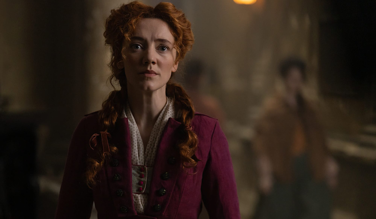 Gwiazda "Gry o tron" trafi do czasów francuskiej rewolucji. Idzie adaptacja wielkiego klasyka – są fotki