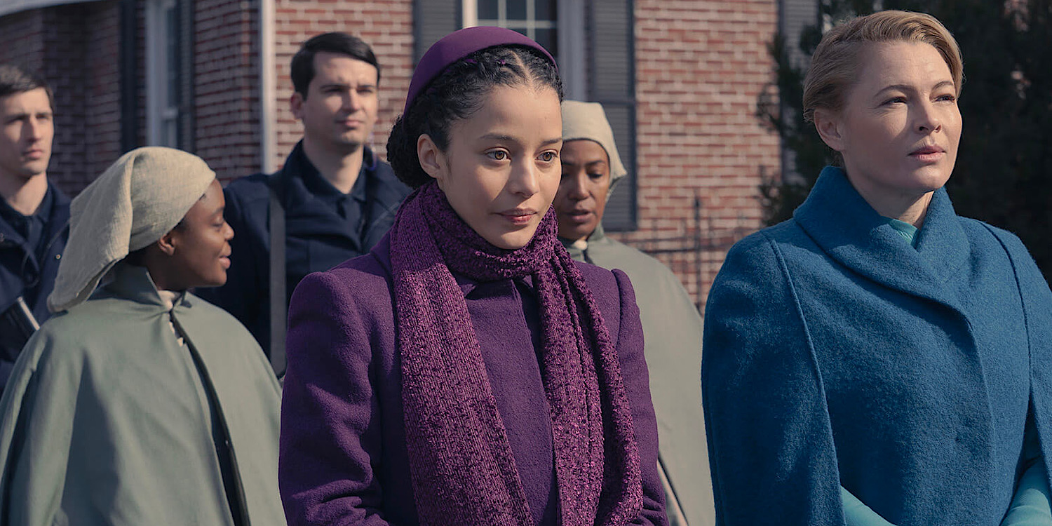 Kiedy dzieją się "Testamenty"? Czas akcji różni się od książki – a jak ma się do "Opowieści podręcznej"?