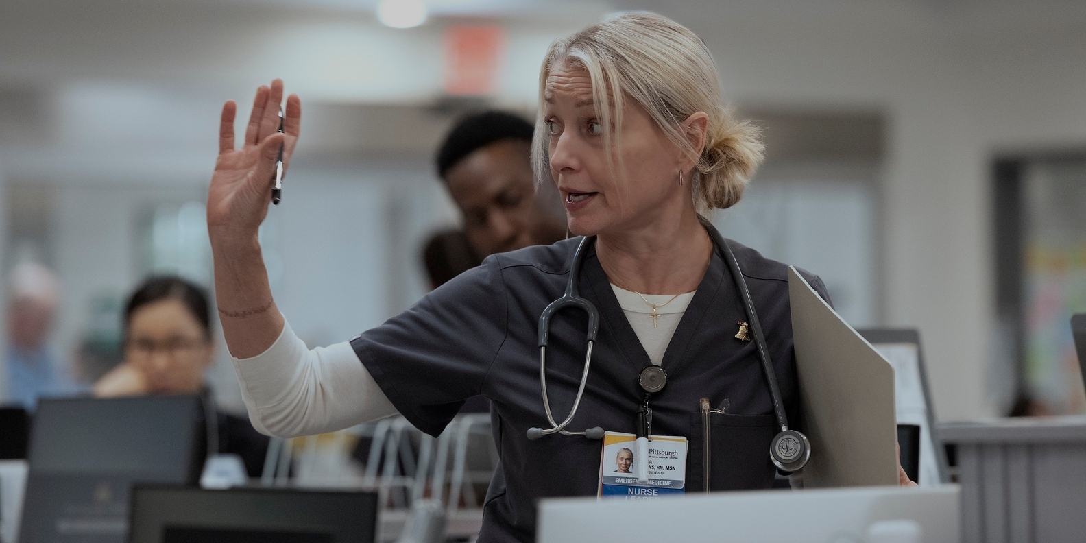 7 newsów na środę: Nowa rola gwiazdy "The Pitt", oglądalność "Stranger Things", thriller o napadzie