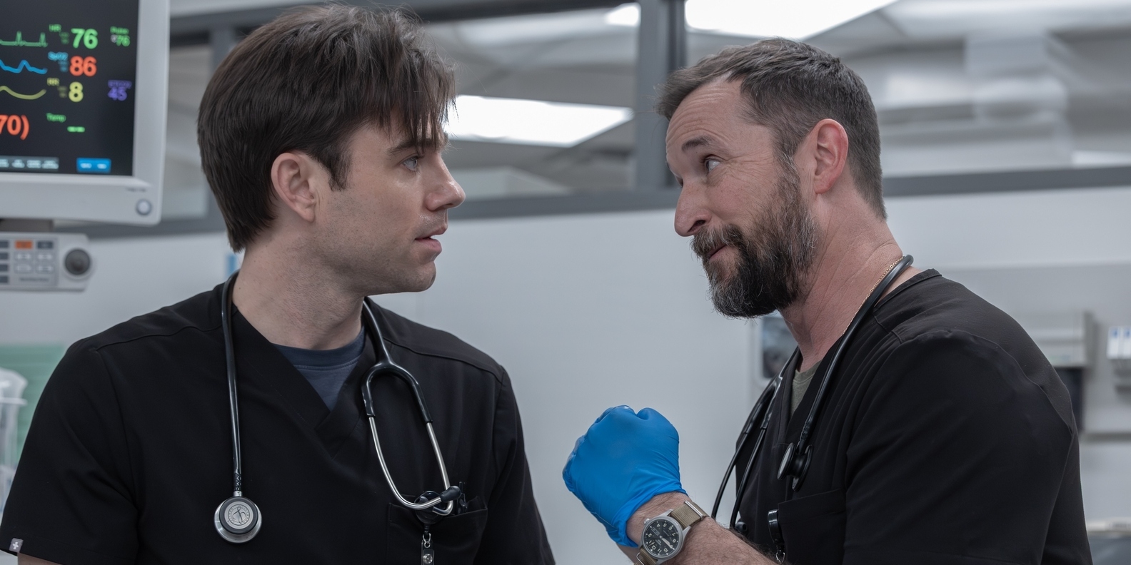 Gwiazdor "The Pitt" popłakał się w trakcie wywiadu. Dzięki serialowi mógł spłacić gigantyczne długi