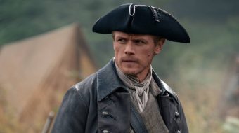 Czy Jamie i Claire przeżyli finał 'Outlandera'? Otrzyjcie łzy, odpowiedź gwiazdora wam się spodoba