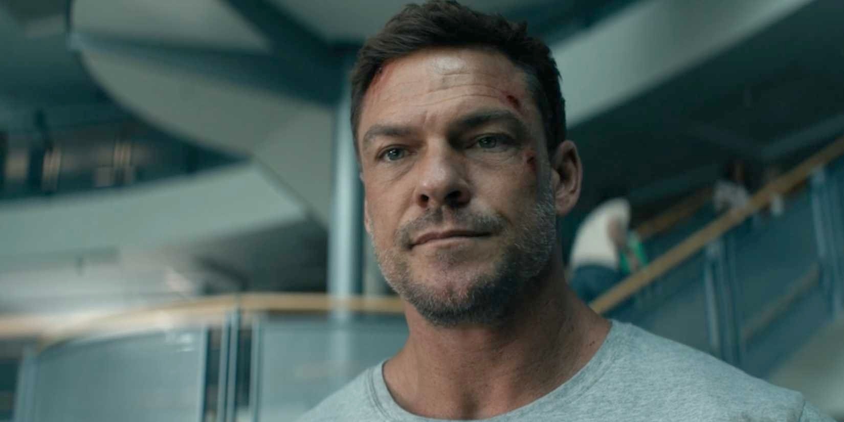 "Reacher" – zauważyliście, iż powtarza się ten schemat w 4. sezonie? Nie każdemu się to podoba