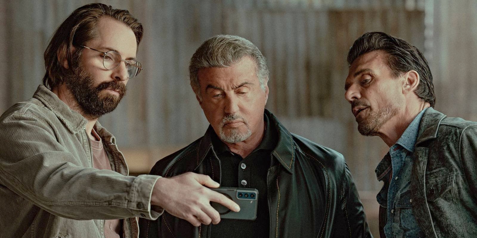 "Tulsa King" – Stallone broni tej kontrowersyjnej decyzji. "Oczywiście, iż to nepotyzm, idioto"